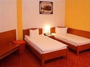 Hotel Hermes Alba Iulia Extérieur photo